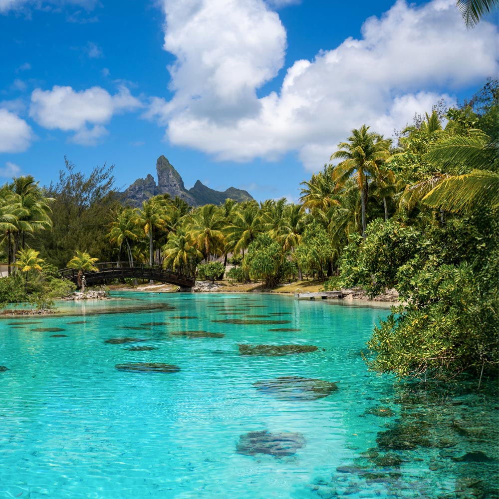 Südsee Urlaub: St. Regis Bora Bora